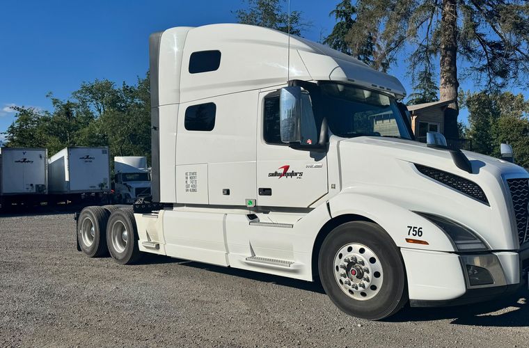 Extended cross-border lane into Idaho